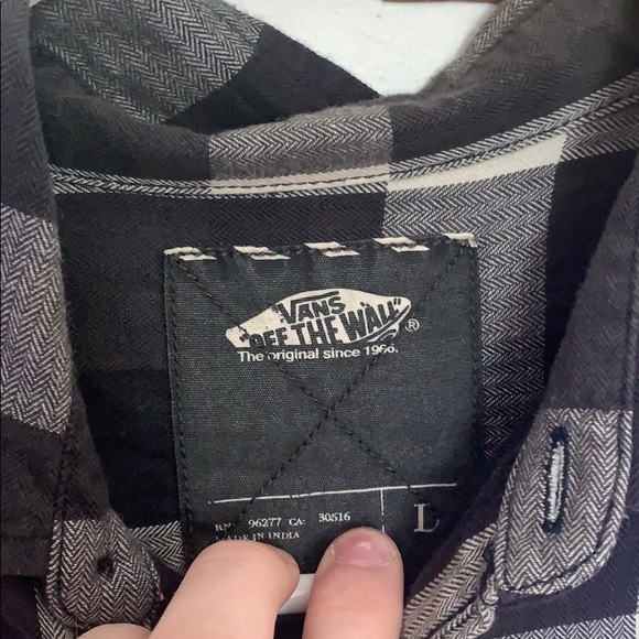 Vans flannel - Picture 2 of 4